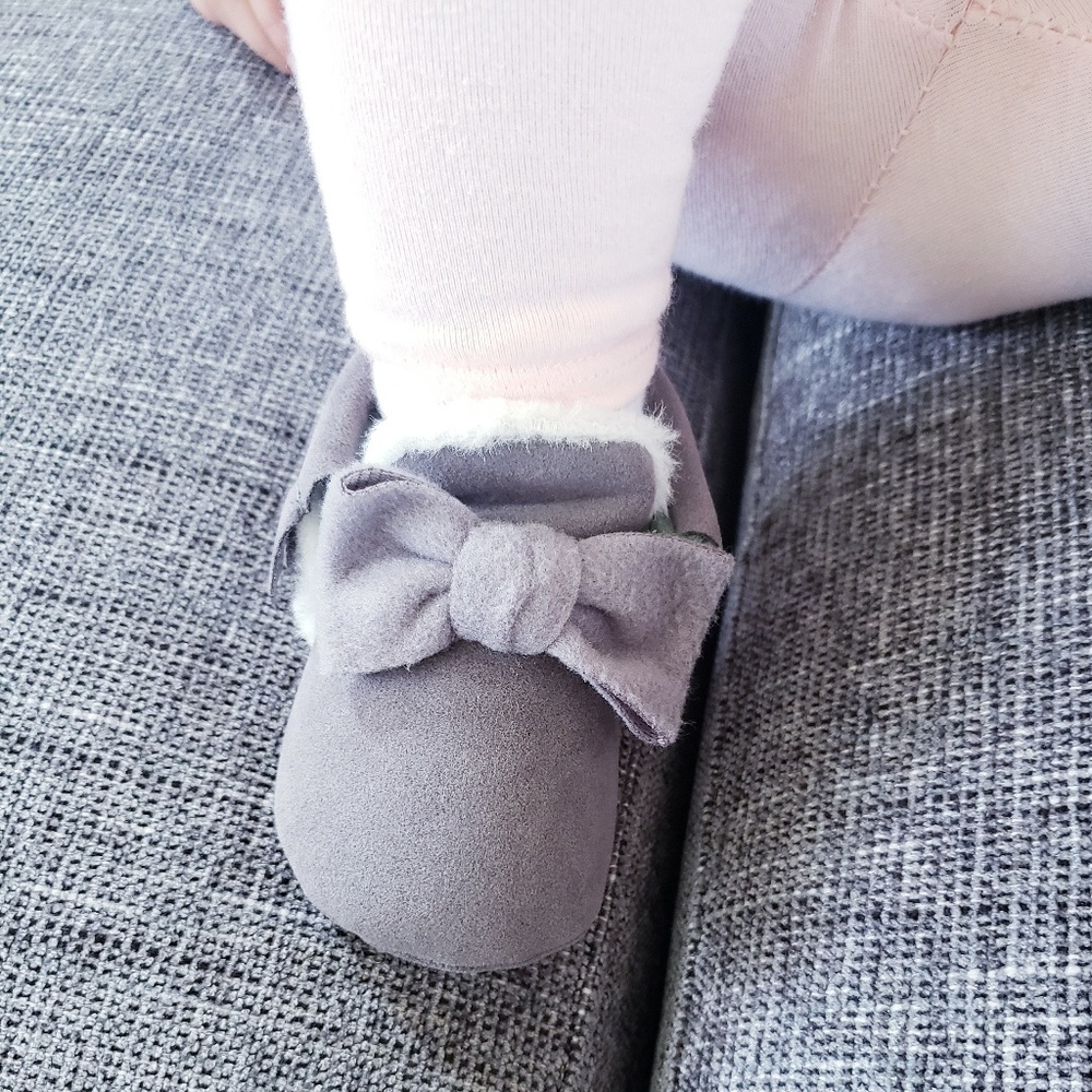 🎉🎉🎉Host Pick🎉🎉baby girl moccasins shoes - Picture 5 of 5